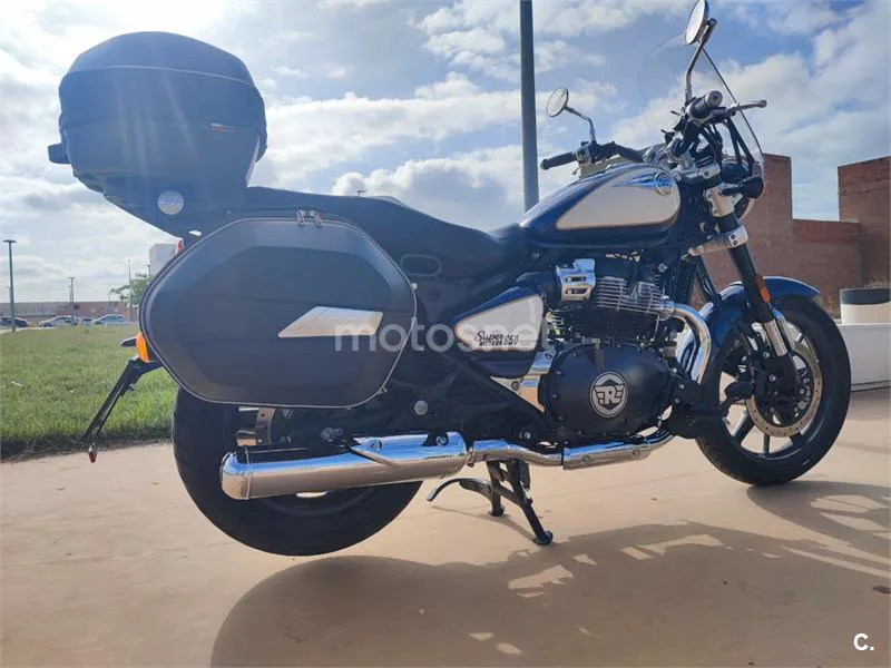 Royal Enfield Super Meteor 650 - Vista 13