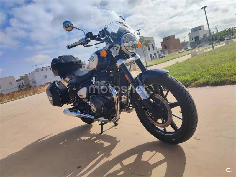 Royal Enfield Super Meteor 650 - Vista 14