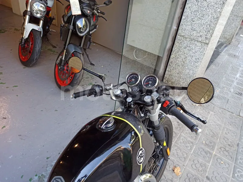 Royal Enfield Continental GT 650 - Vista 5
