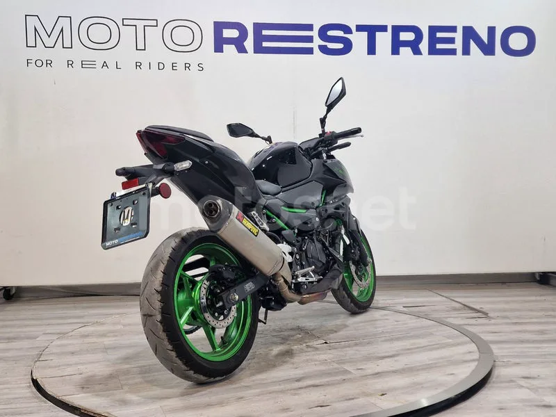 Kawasaki Z500 - Vista 7