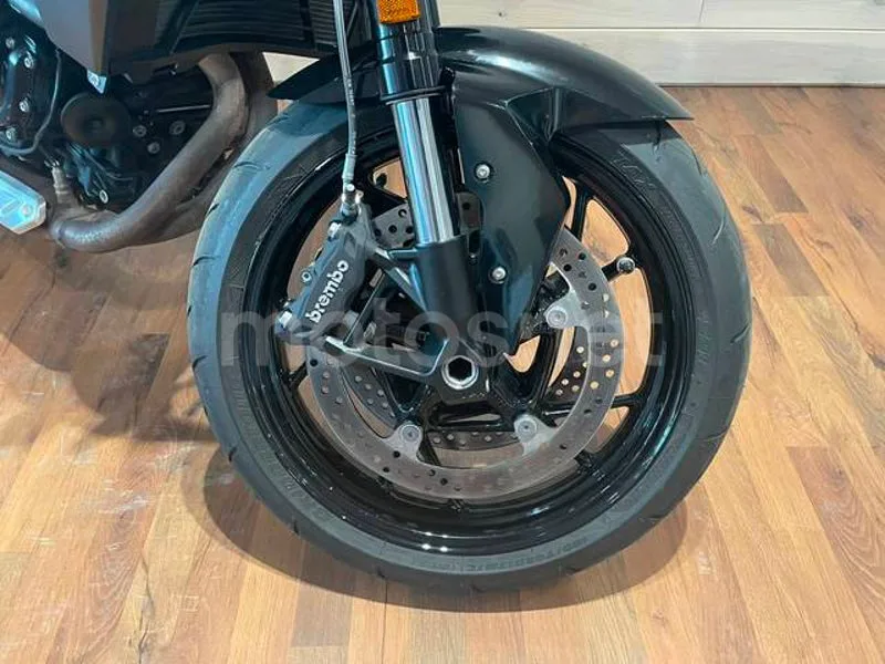 BMW F 900 R - Vista 9