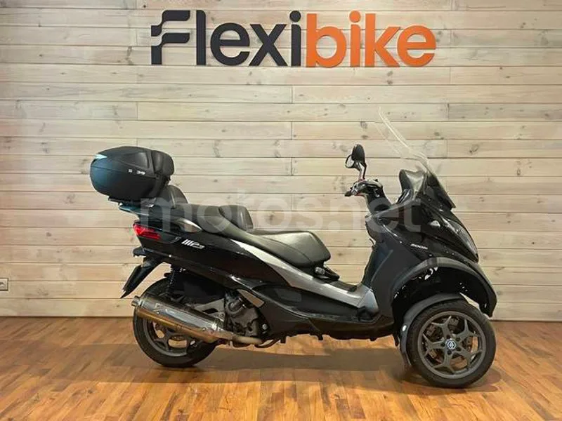 Piaggio MP3 - Vista 3