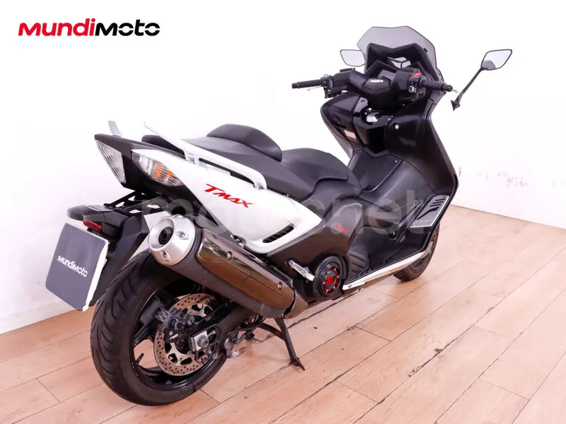 Yamaha TMAX 530 - Vista 3