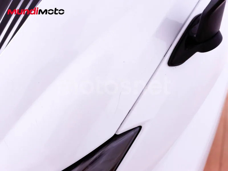 Yamaha TMAX 530 - Vista 25