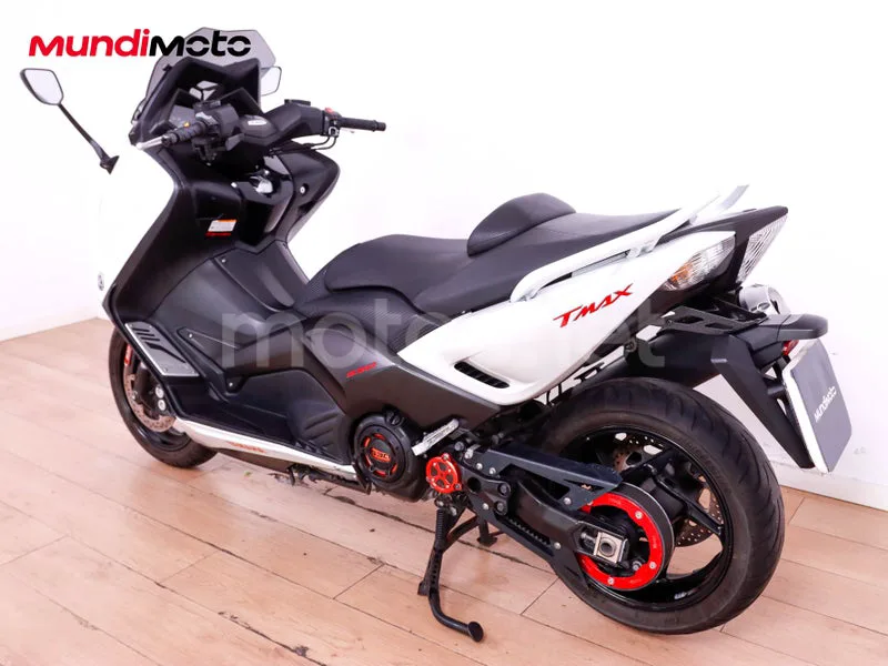 Yamaha TMAX 530 - Vista 8