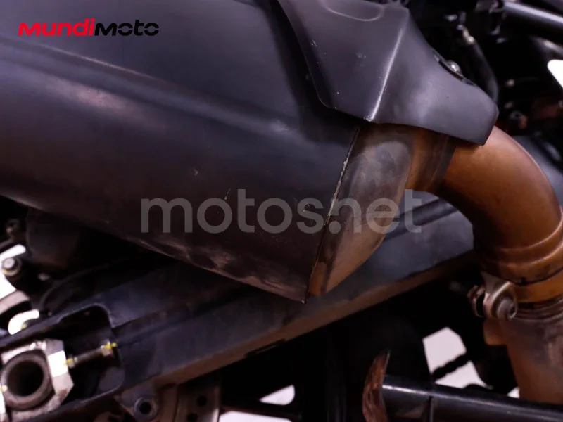 Suzuki V-Strom 1000 - Vista 22