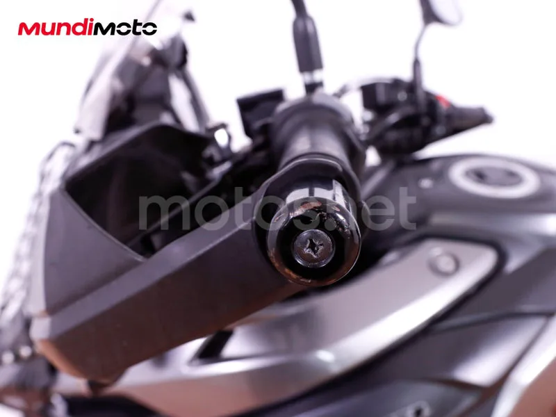 Suzuki V-Strom 1000 - Vista 29