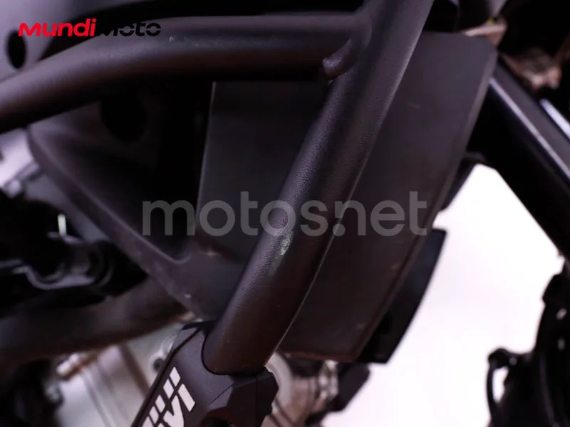 Suzuki V-Strom 1000 - Vista 41