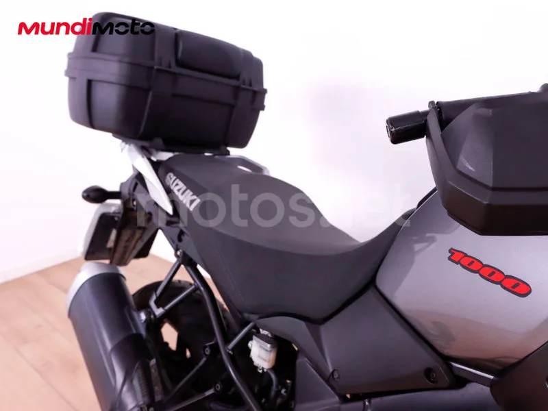 Suzuki V-Strom 1000 - Vista 43