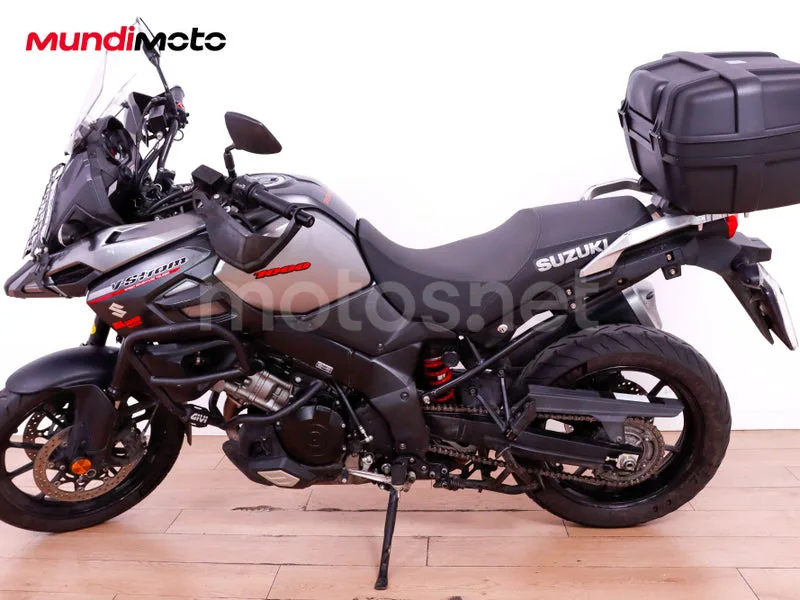 Suzuki V-Strom 1000 - Vista 6