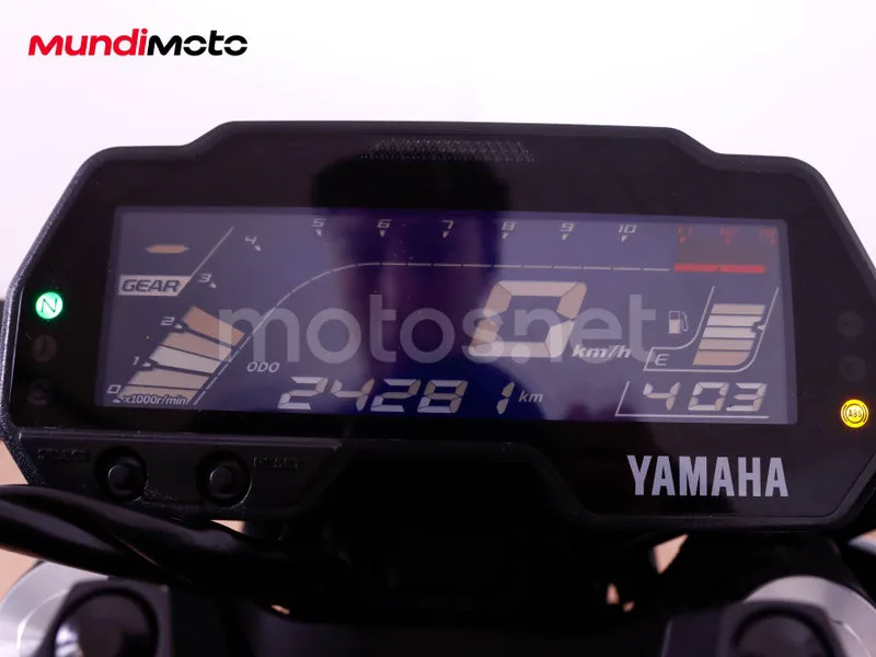 Yamaha MT-125 - Vista 12
