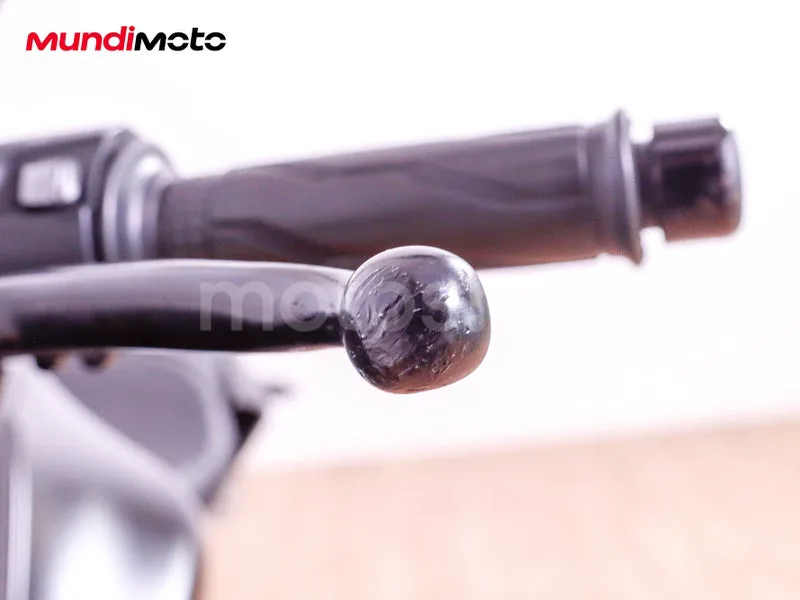 Yamaha MT-125 - Vista 18