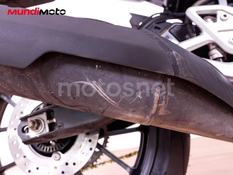 Yamaha MT-125 - Vista 25