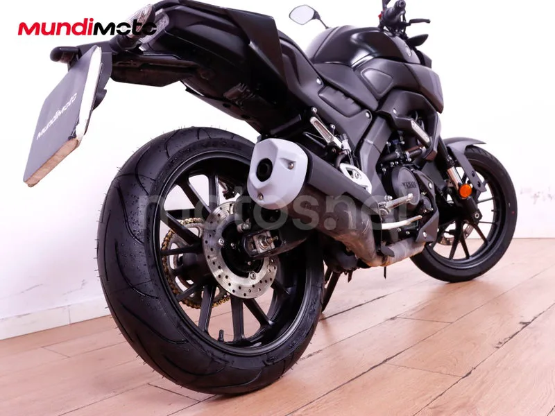 Yamaha MT-125 - Vista 4