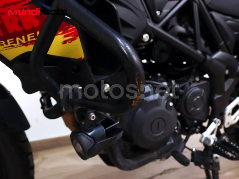 Benelli TRK 502 - Vista 28