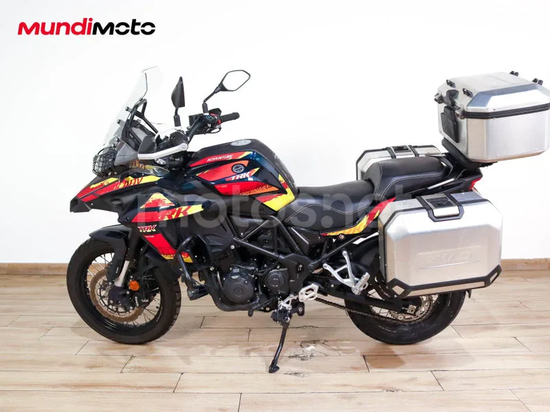 Benelli TRK 502 - Vista 6