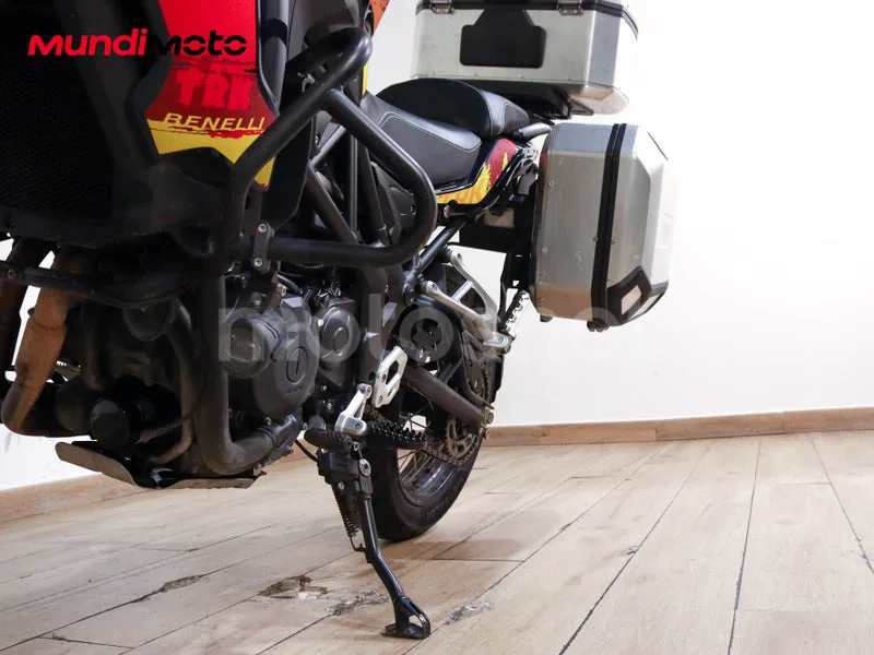 Benelli TRK 502 - Vista 10