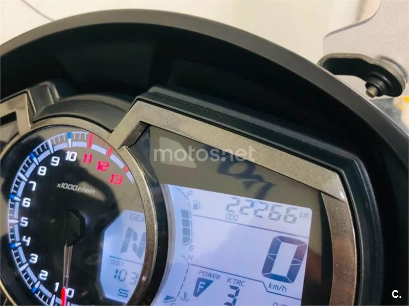 Kawasaki Z1000 SX - Vista 7
