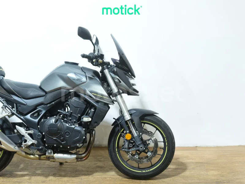 Honda CB750 Hornet - Vista 4
