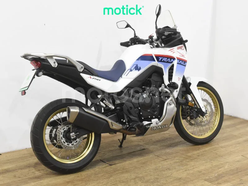 Honda XL750 Transalp - Vista 10