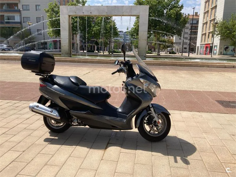 Suzuki Burgman 125 1750 € 2012 Zaragoza - 1