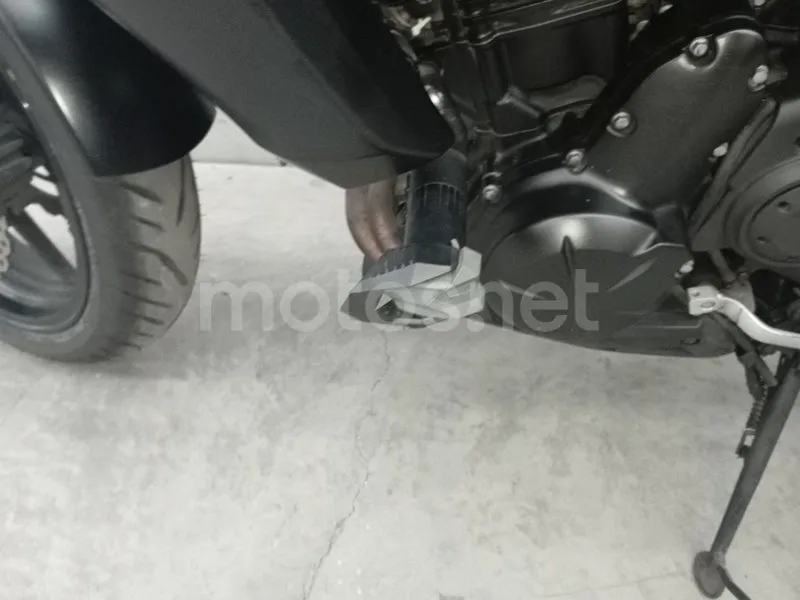 Kawasaki ER-6n - Vista 4