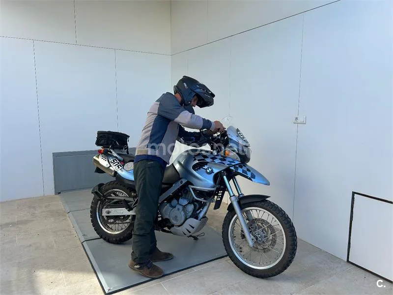 BMW F 650 1800 € 2000 Castellón - 1