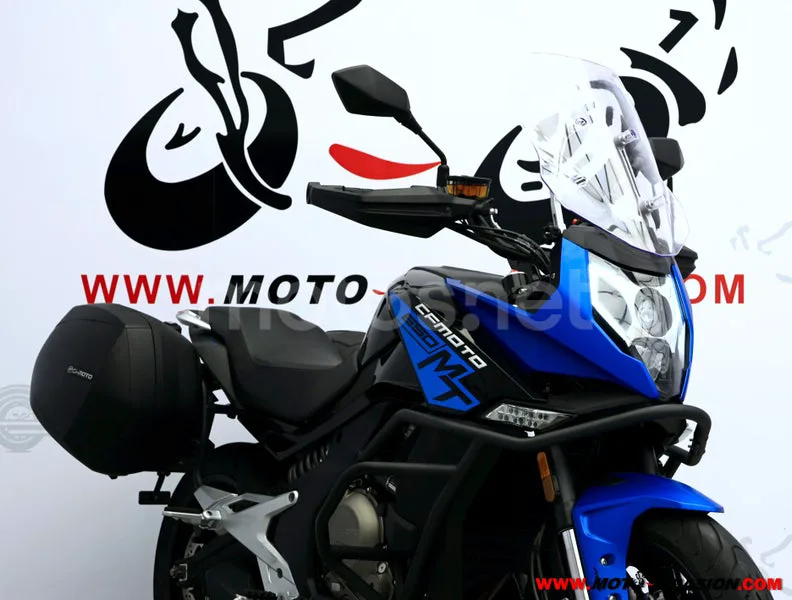 CFMOTO 650MT - Vista 4