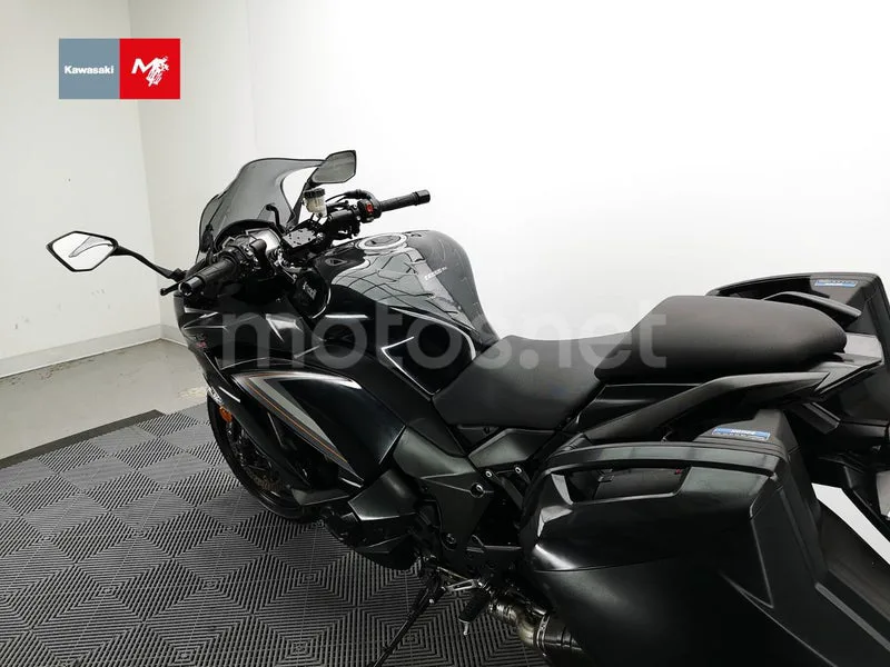 Kawasaki Z1000 SX - Vista 20