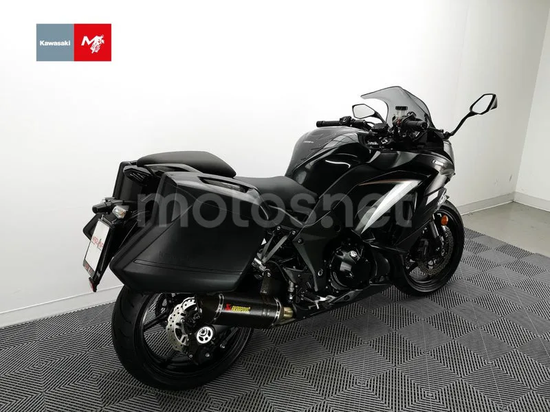 Kawasaki Z1000 SX - Vista 5