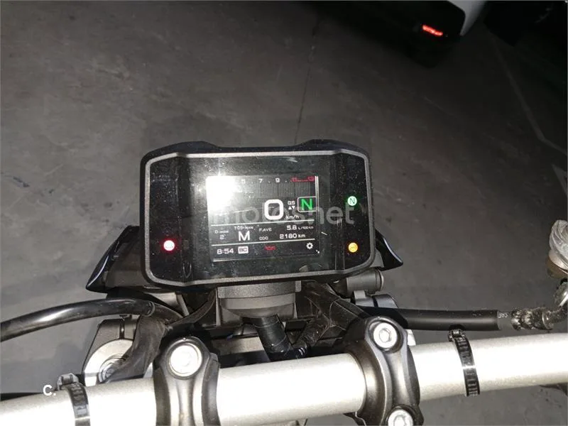 Yamaha MT-09 - Vista 5