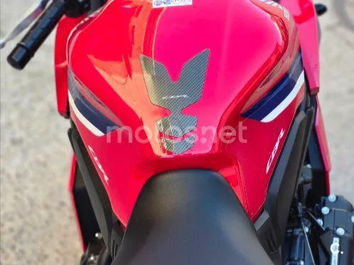 Honda CBR650R - Vista 11