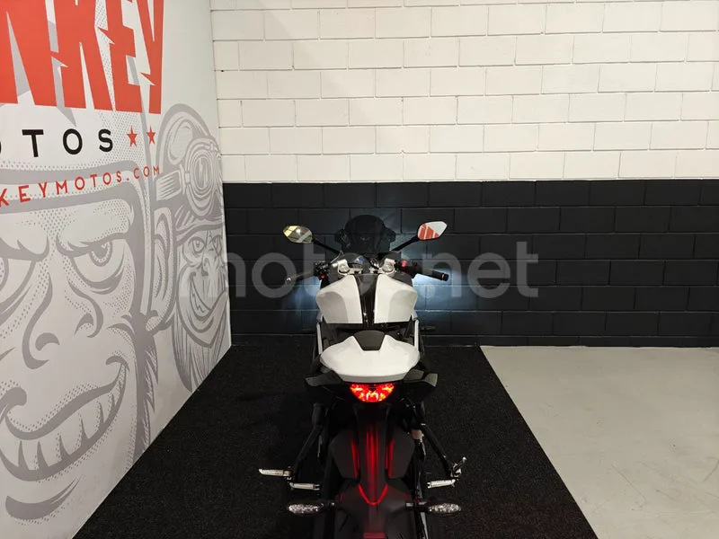 Triumph Daytona 660 - Vista 11