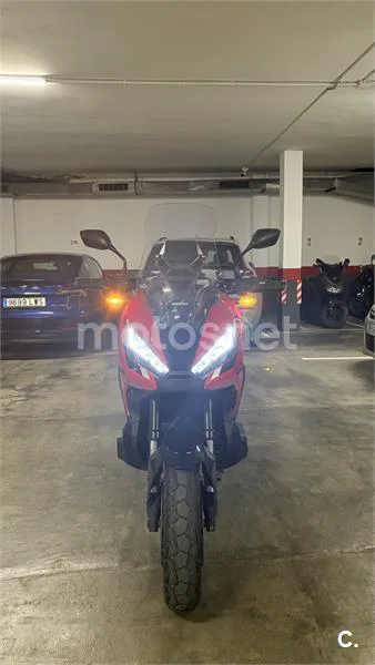 Honda X-ADV - Vista 6