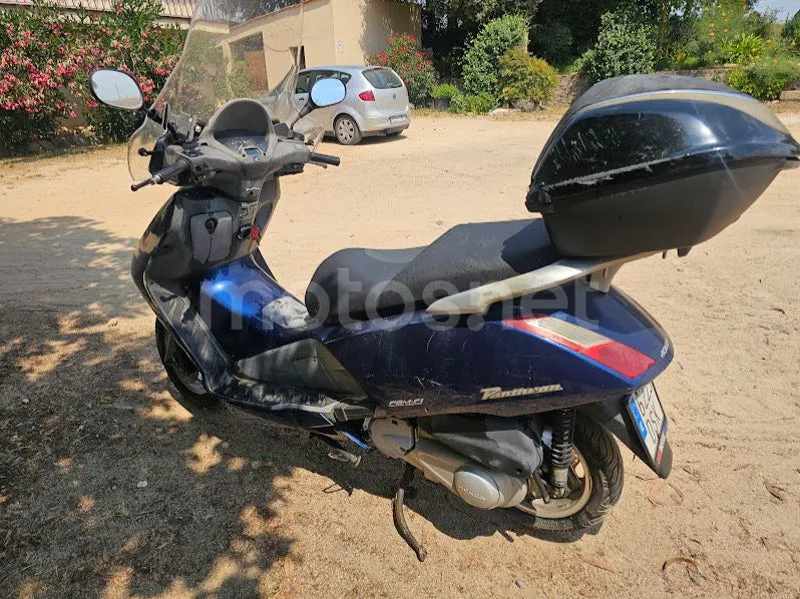 Honda Pantheon 125 1000 € 2006 Girona - 1