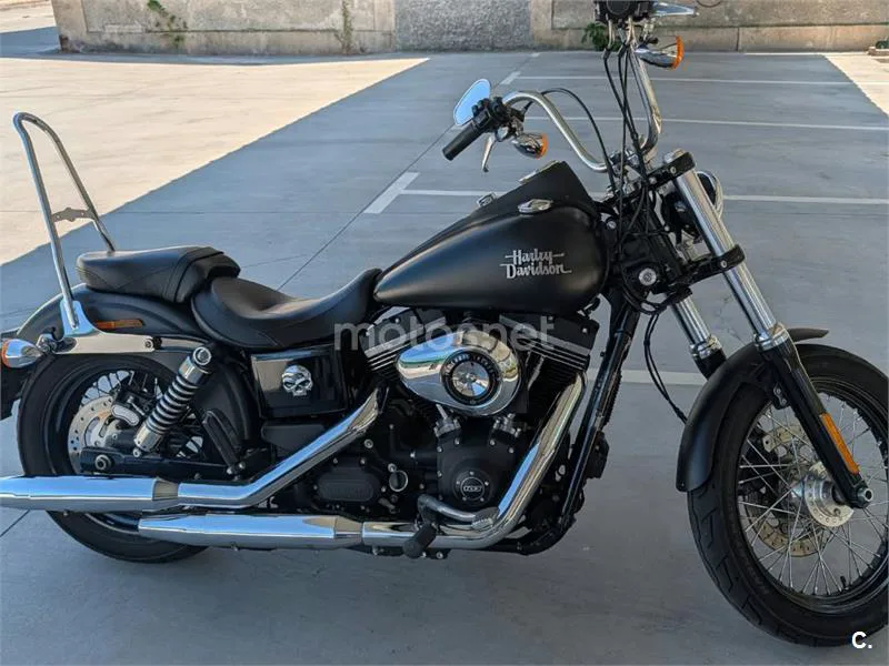 Harley-Davidson Dyna Street Bob - Vista 10