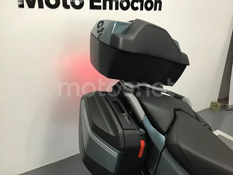 BMW R 1300 RT - Vista 12