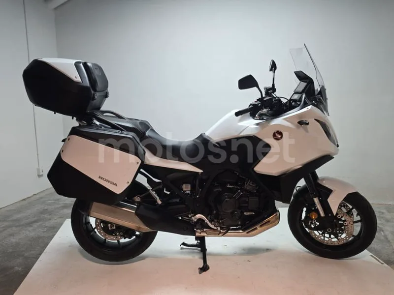 Honda NT1100 - Vista 7