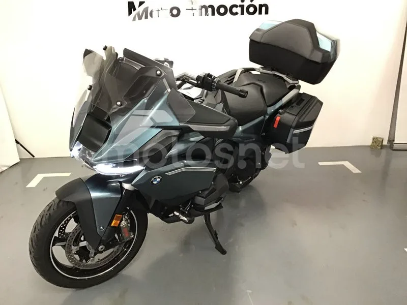 BMW R 1300 RT - Vista 3