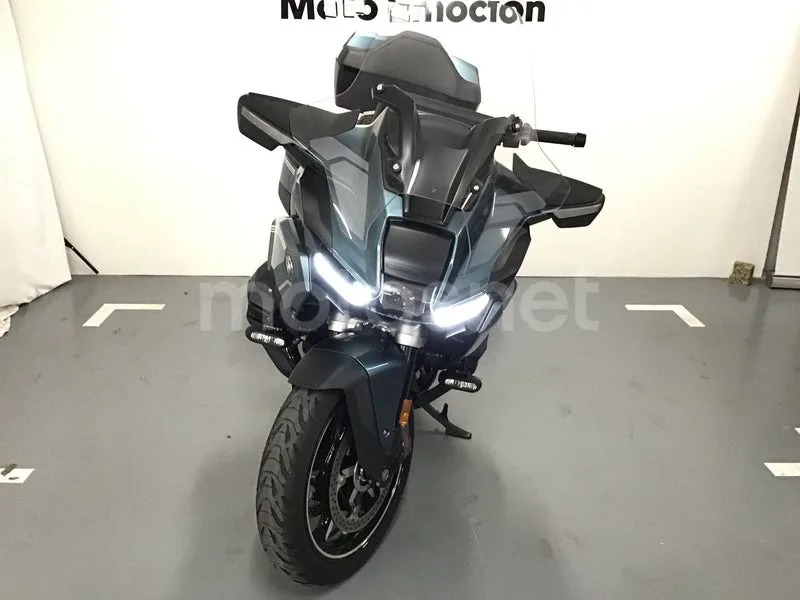 BMW R 1300 RT - Vista 5