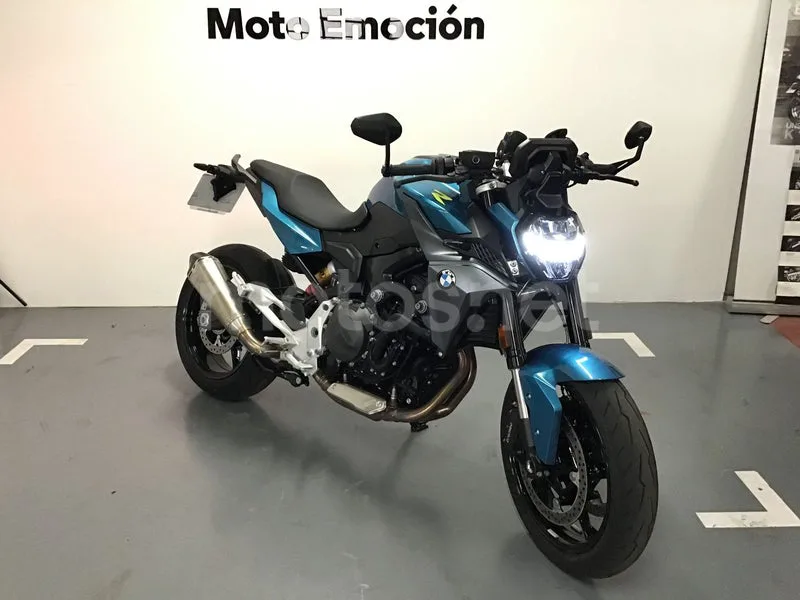 BMW F 900 R - Vista 4
