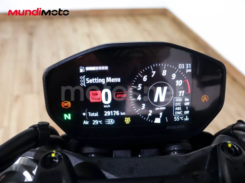 Ducati Monster - Vista 12
