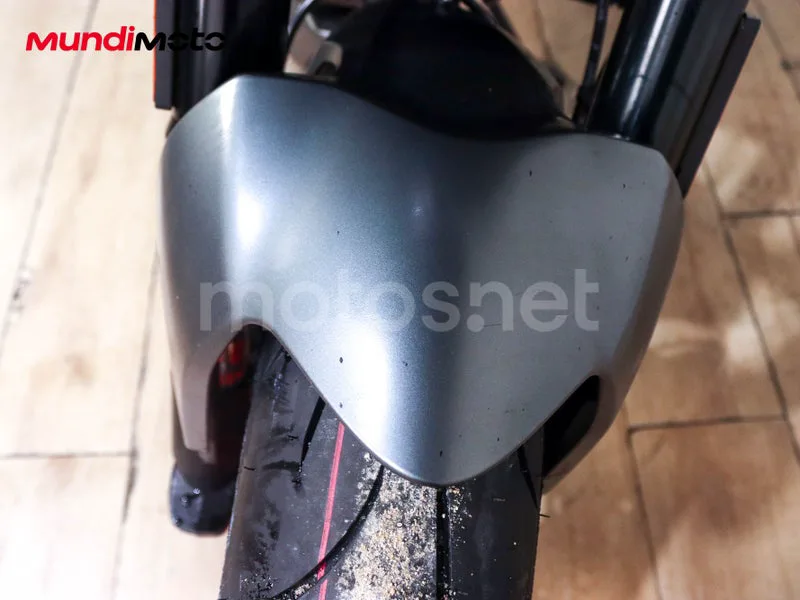 Ducati Monster - Vista 13