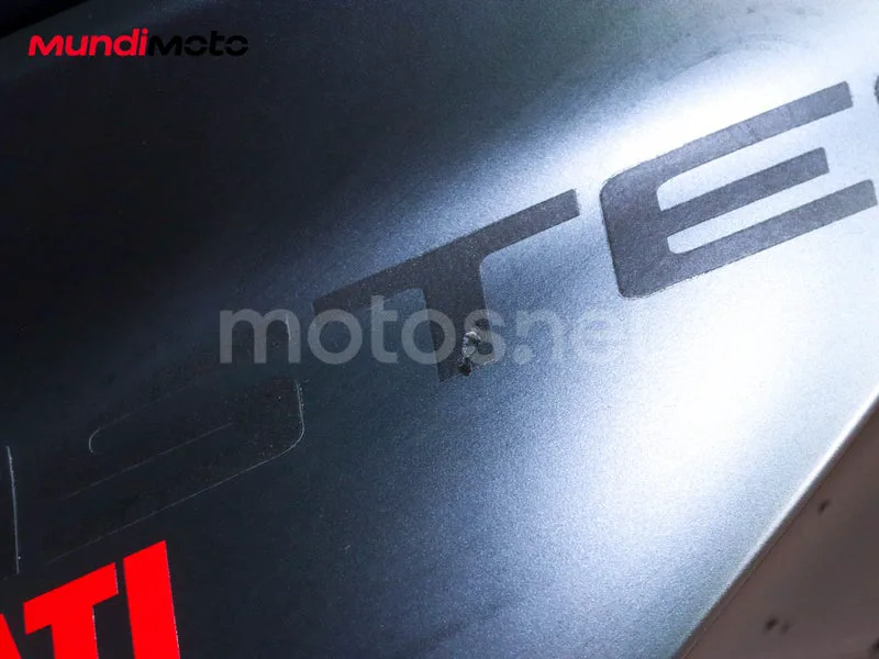 Ducati Monster - Vista 19