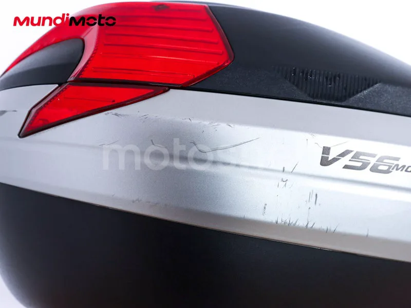 Suzuki GSX-S750 - Vista 22