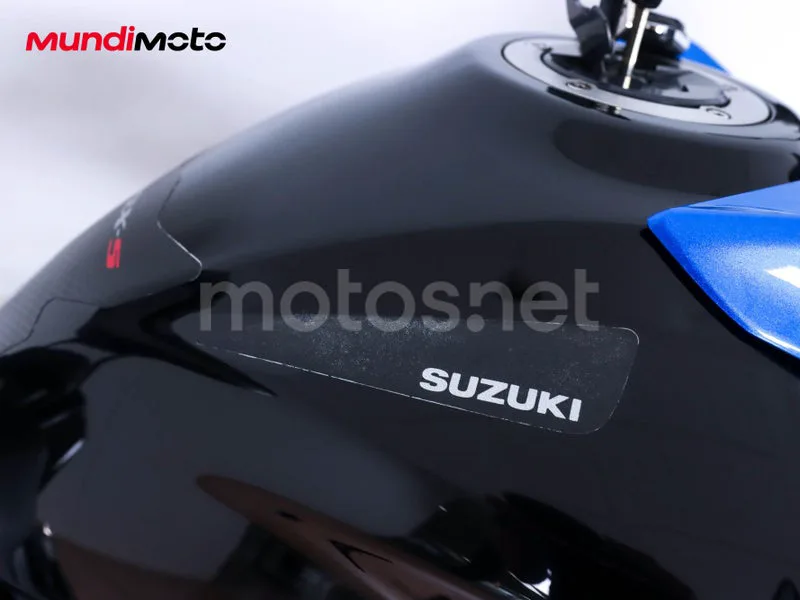 Suzuki GSX-S750 - Vista 29