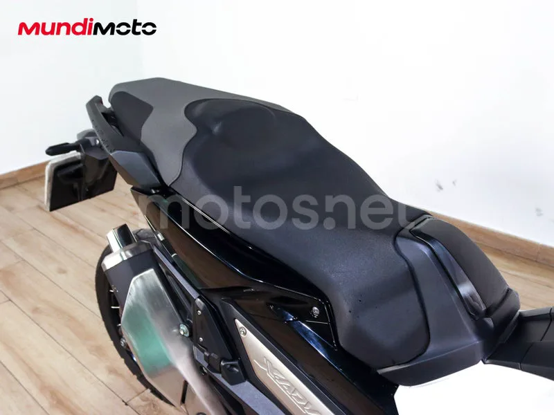 Honda X-ADV - Vista 42