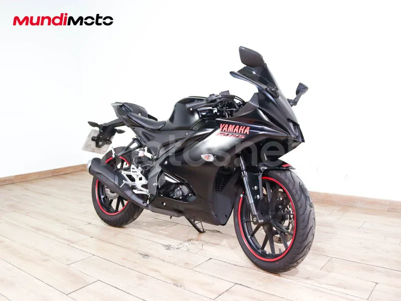 Yamaha YZF-R125 5299 € 2025 Madrid - 2