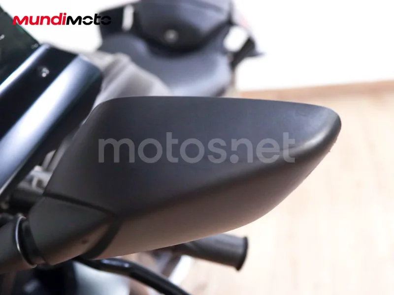 Yamaha YZF-R125 - Vista 19