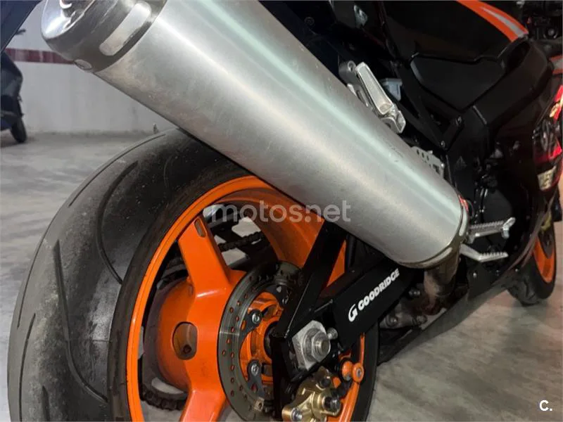 Suzuki GSX-R600 - Vista 3